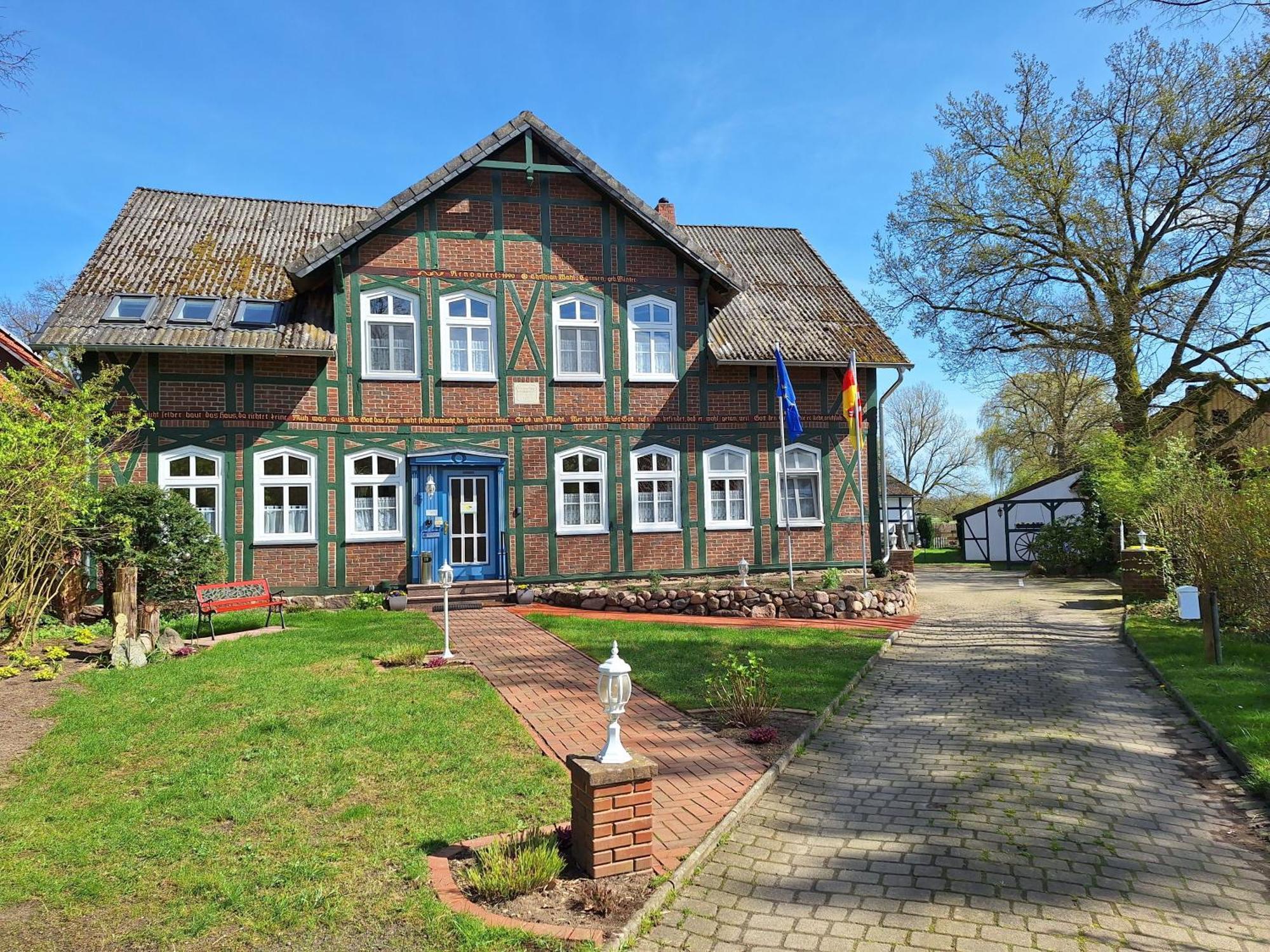 Landhotel Sonnenhof Im Wendland Clenze Exterior photo